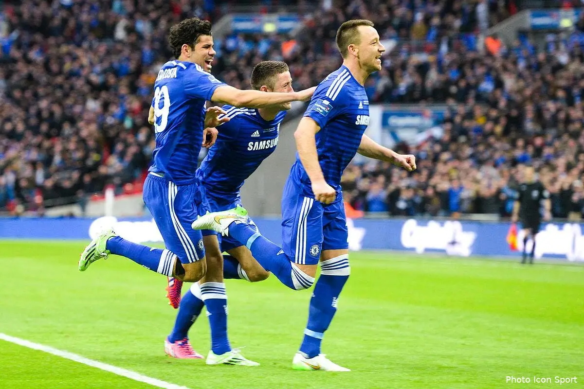 Premier trophée pour Chelsea