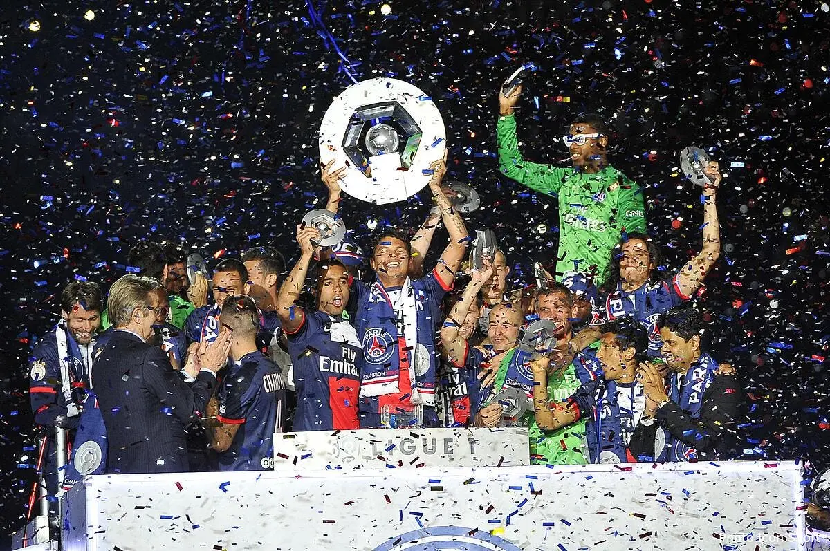 Prend ça l'UEFA, le PSG offre 17ME de bonus à ses joueurs