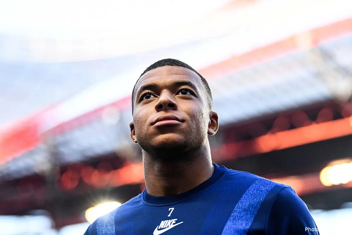 psg 150 me et vinicius suffisant pour vendre mbappe icon 1265659485291617
