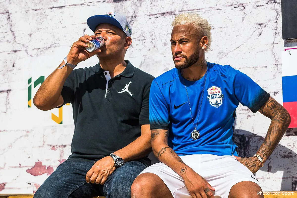 psg a l ecart neymar sr prive de passe droit a lisbonne neymar sr 2291969