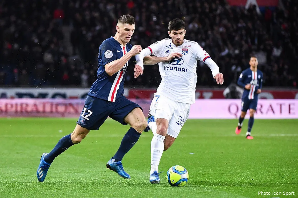 psg aurier et meunier le fou chasse croise du mercato icon dib 090220 11 68282883
