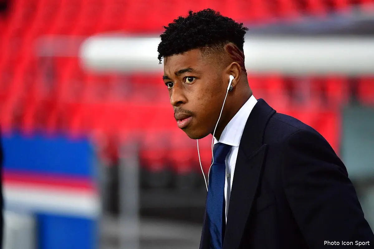 psg bleus emery kimpembe serieusement contrarie icon win 221117 01 29043201409