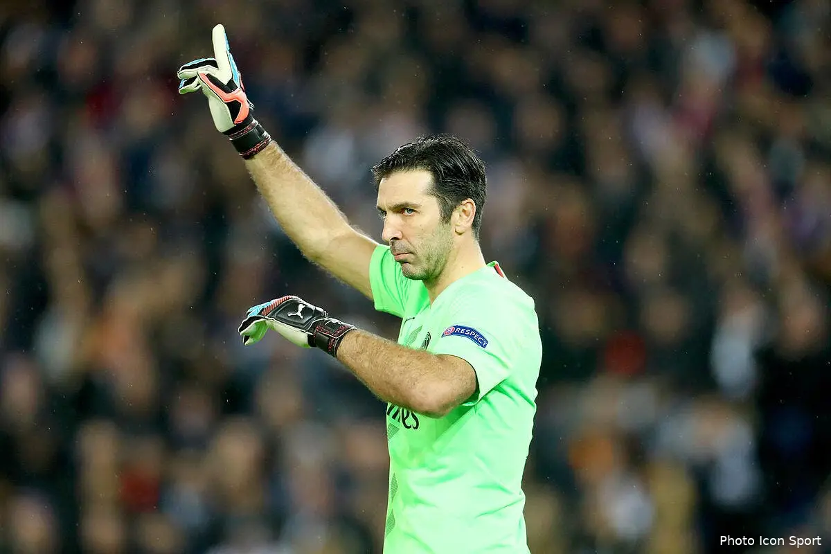 psg buffon est immortel les rageux ne comprennent rien au foot icon 190306p21064247529