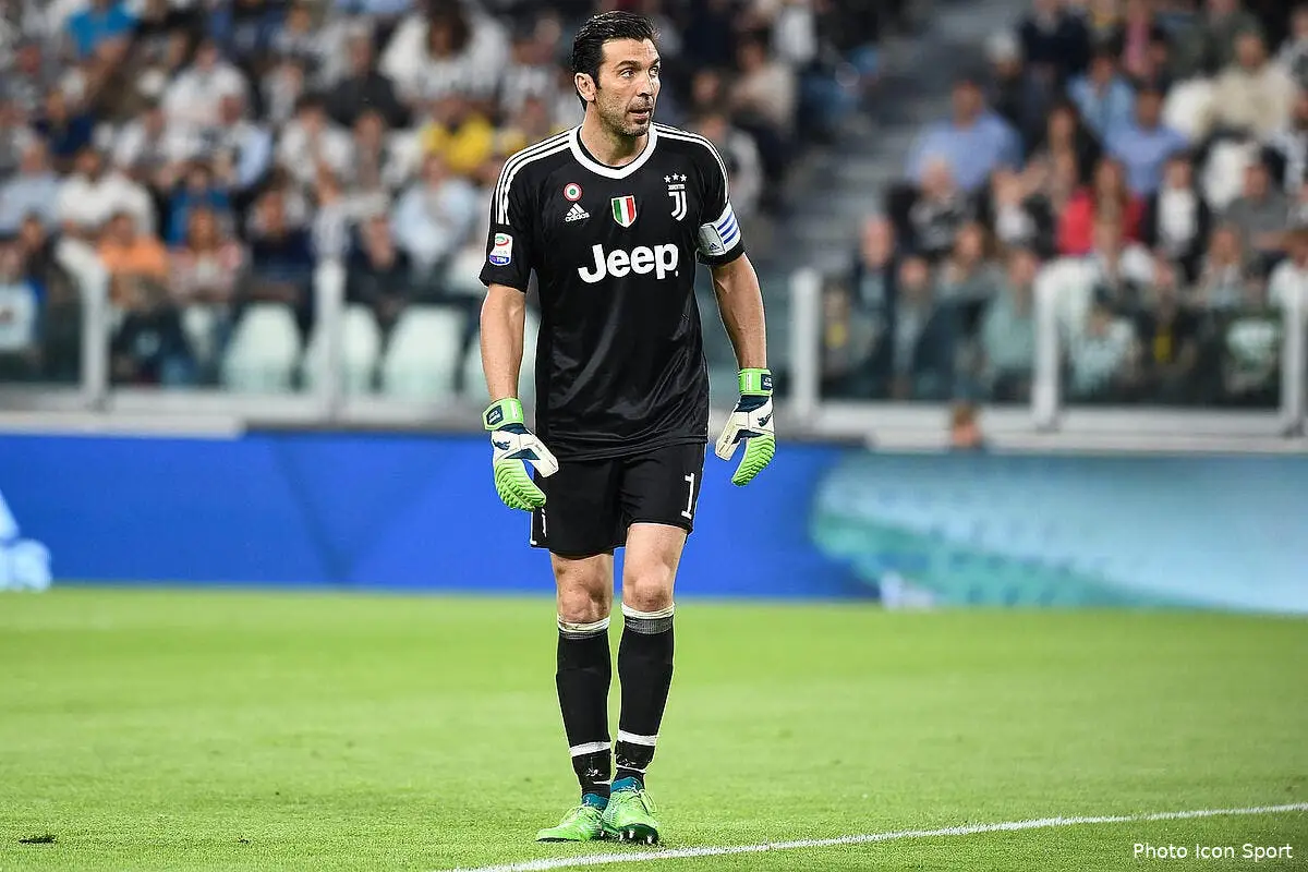 psg buffon fixe une condition essentiel pour signer au psg icon ipp 050518 11 12219731