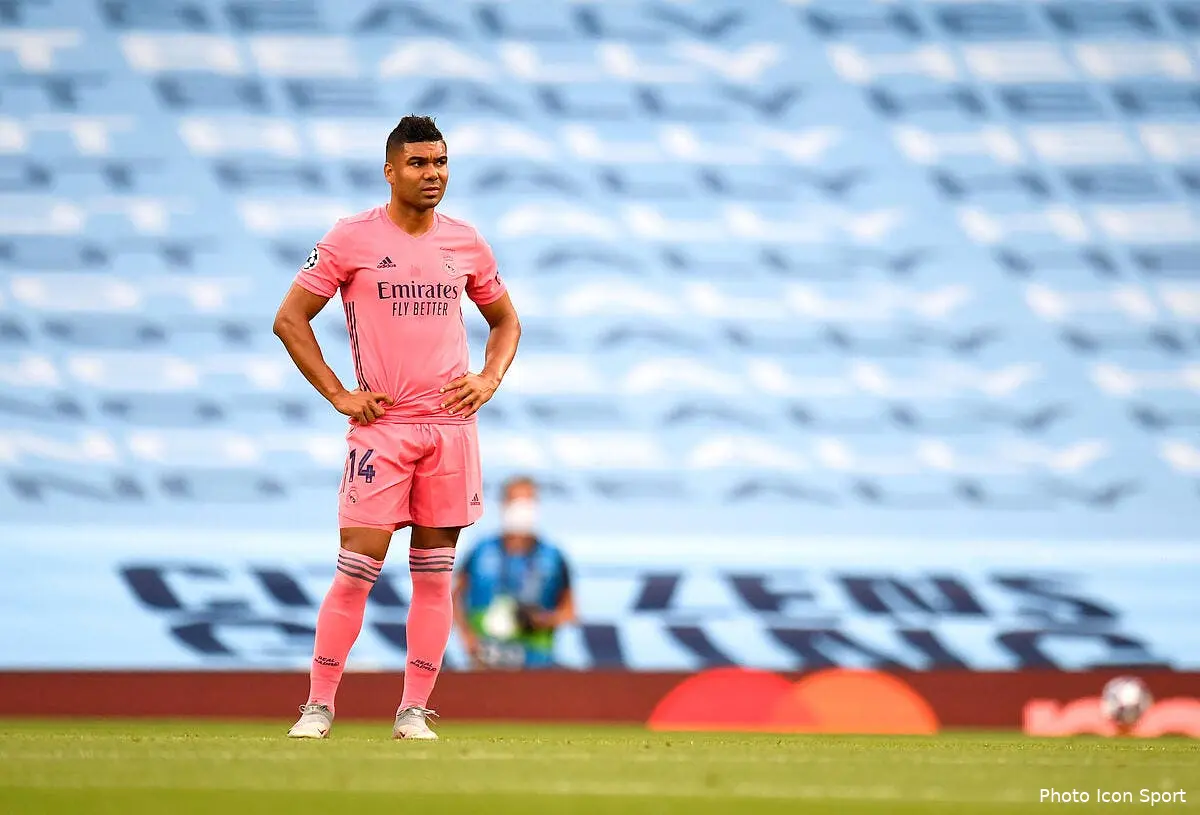 psg casemiro en a marre du real madrid il reve de paris icon 54907687296831