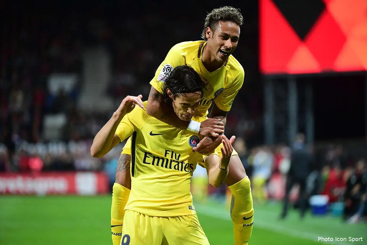 PSG : La dernière folle rumeur sur la brouille Cavani-Neymar
