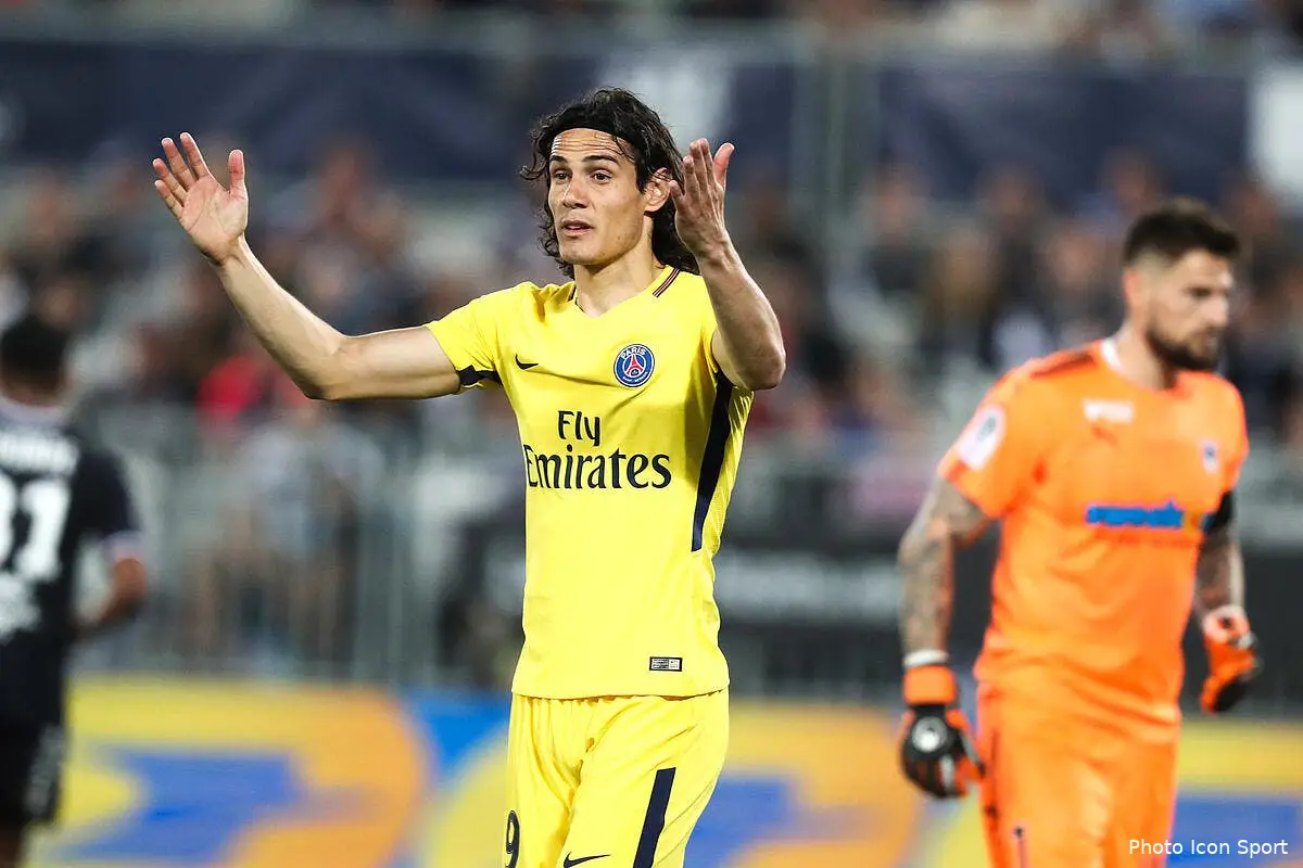 PSG : Cavani devient l'énigme XXL du mercato au PSG