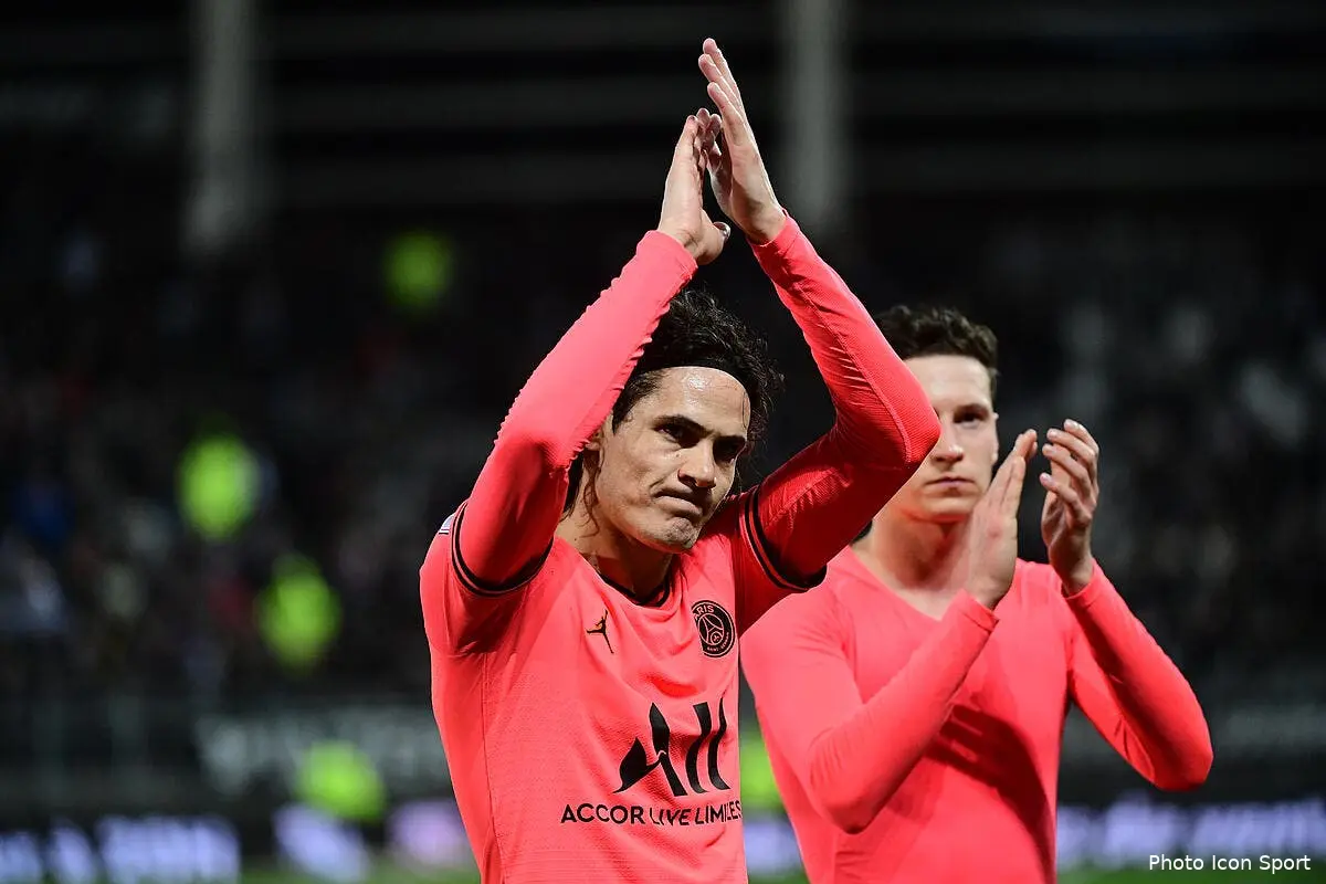 psg cavani gratuit le barca nargue al khelaifi icon winter 15022020120000287729