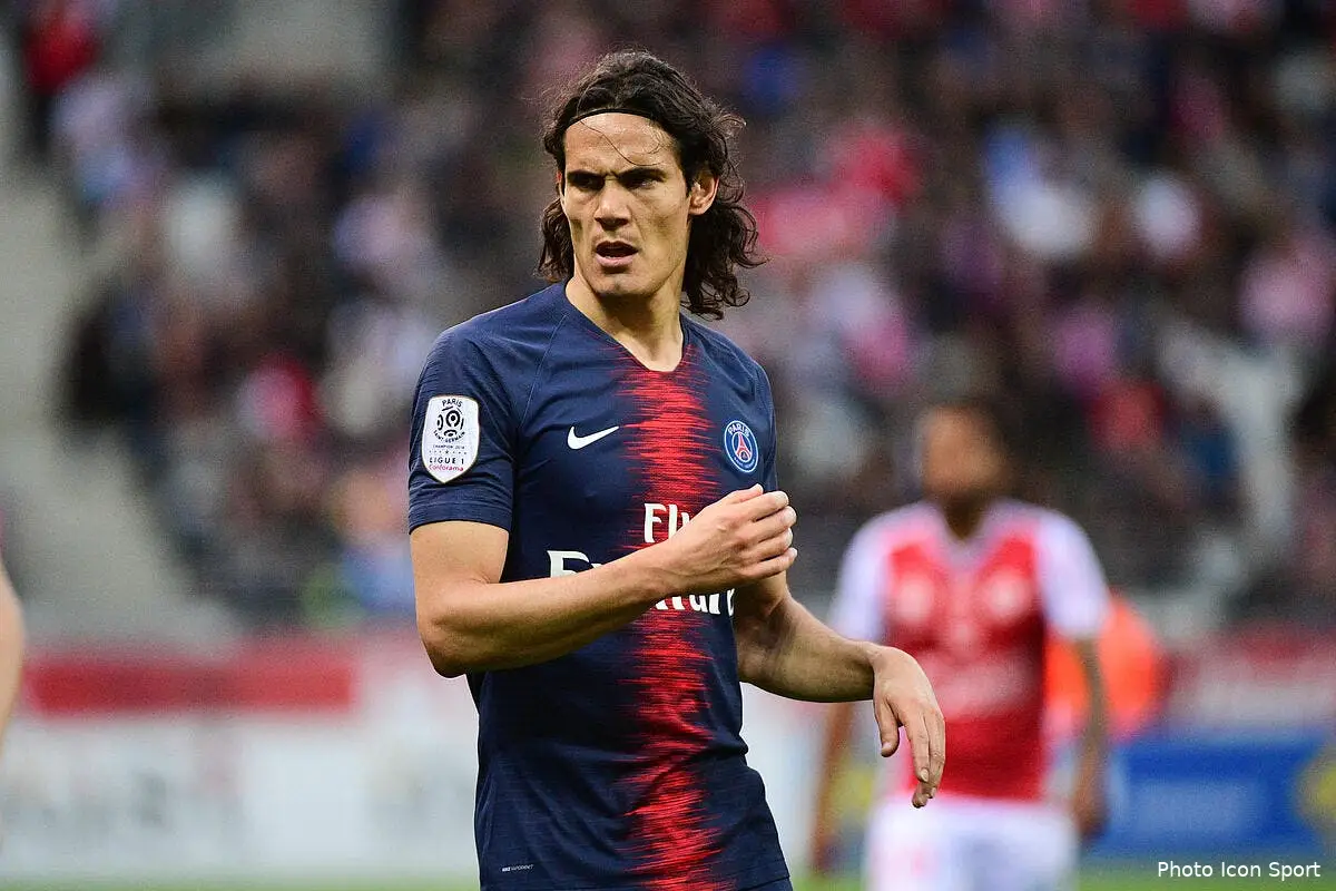 psg cavani souffle a paris pour 0 euro ca se precise icon win 240519 01 90640254919