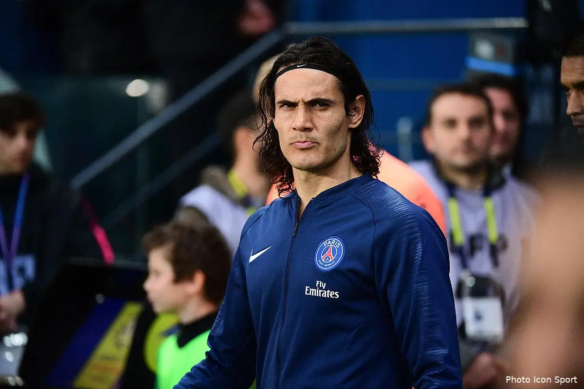 psg cavani vendu a naples il y croit a 100 icon win 180519 01 90138255125