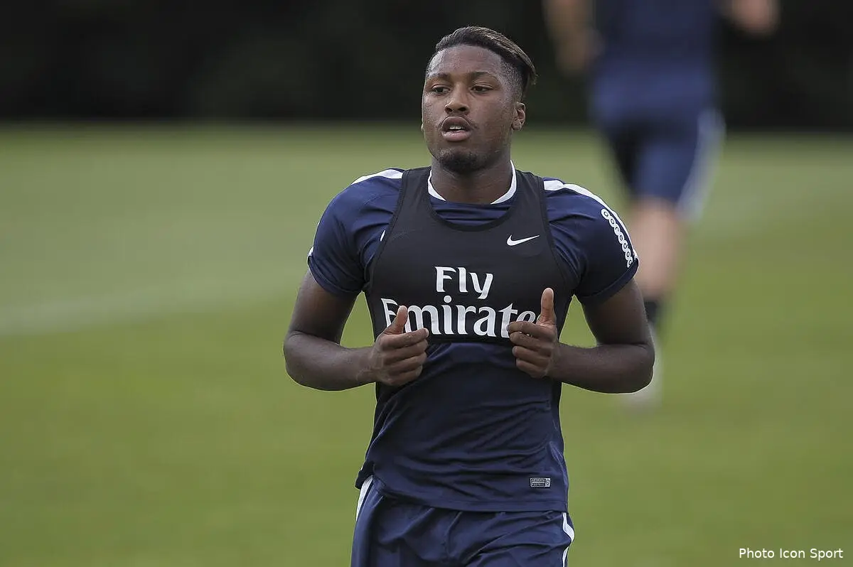 psg chez les jeunes tu rates tu fais des pompes habran134712