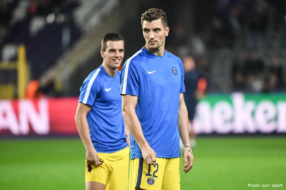 psg coince a paris le clan meunier previent naples meunier 12200709