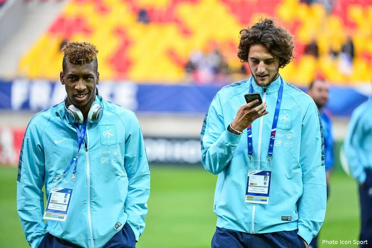psg coman enfile son gilet jaune et soutient rabiot icon win 080915 10 05253179