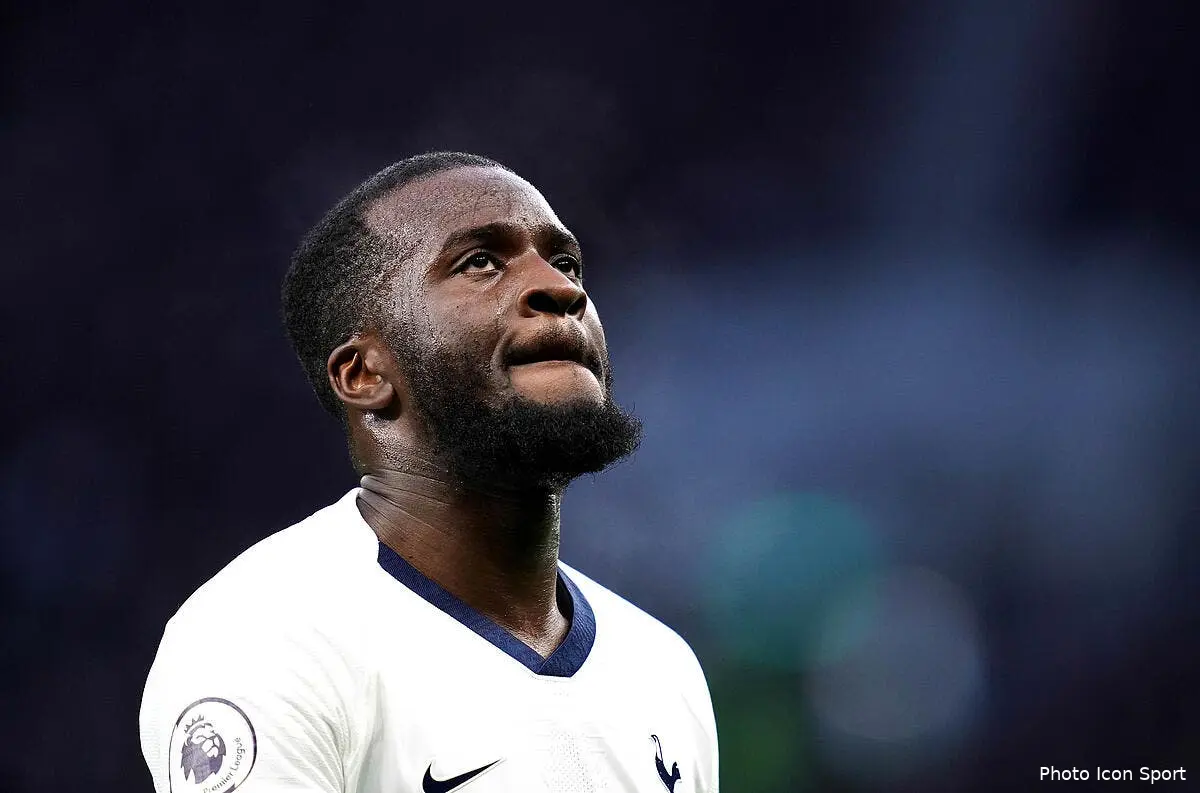 psg contact etabli leonardo fonce sur ndombele icon 48705281281815