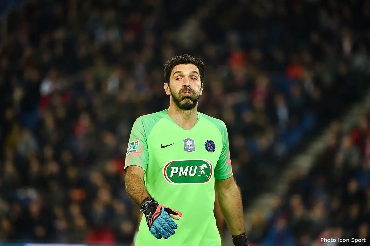 psg coup de theatre buffon veut tout arreter icon poy 260219 92 05248875