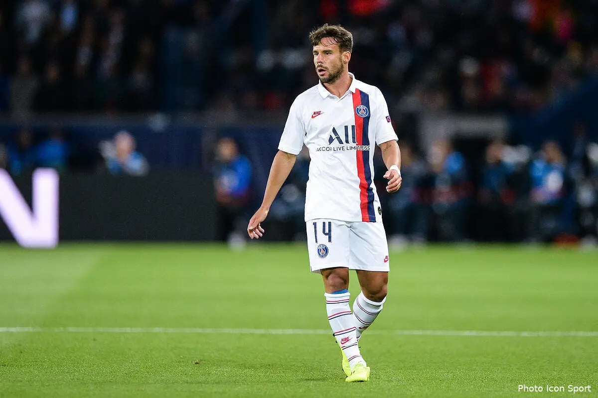 psg danger pour bernat le barca veut devancer leonardo bernat 2286379
