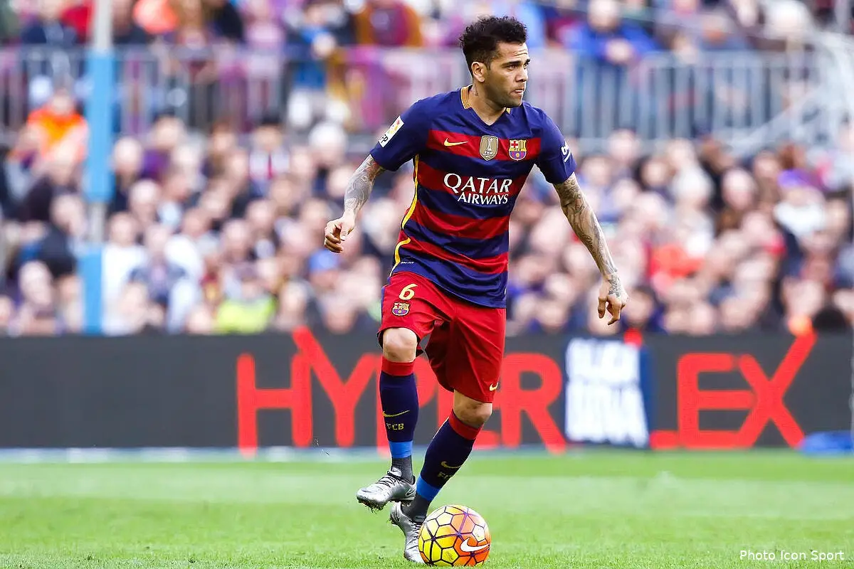 psg dani alves a la juve le paris sg joue son va tout dani alves 4145278