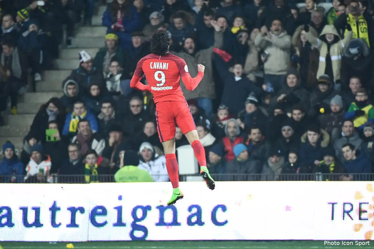 PSG : Daniel Riolo et « ceux qui parlent chinois » sur Cavani
