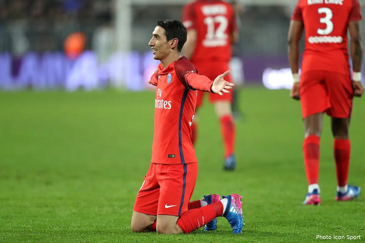 psg di maria jouait les mains dans les poches balance meunier di maria 23170416