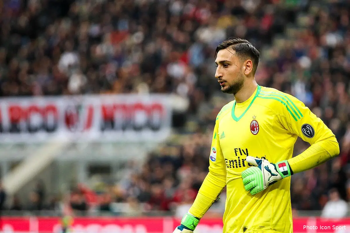 psg donnarumma au psg favard detruit france football icon ipp 150418 28 01216071