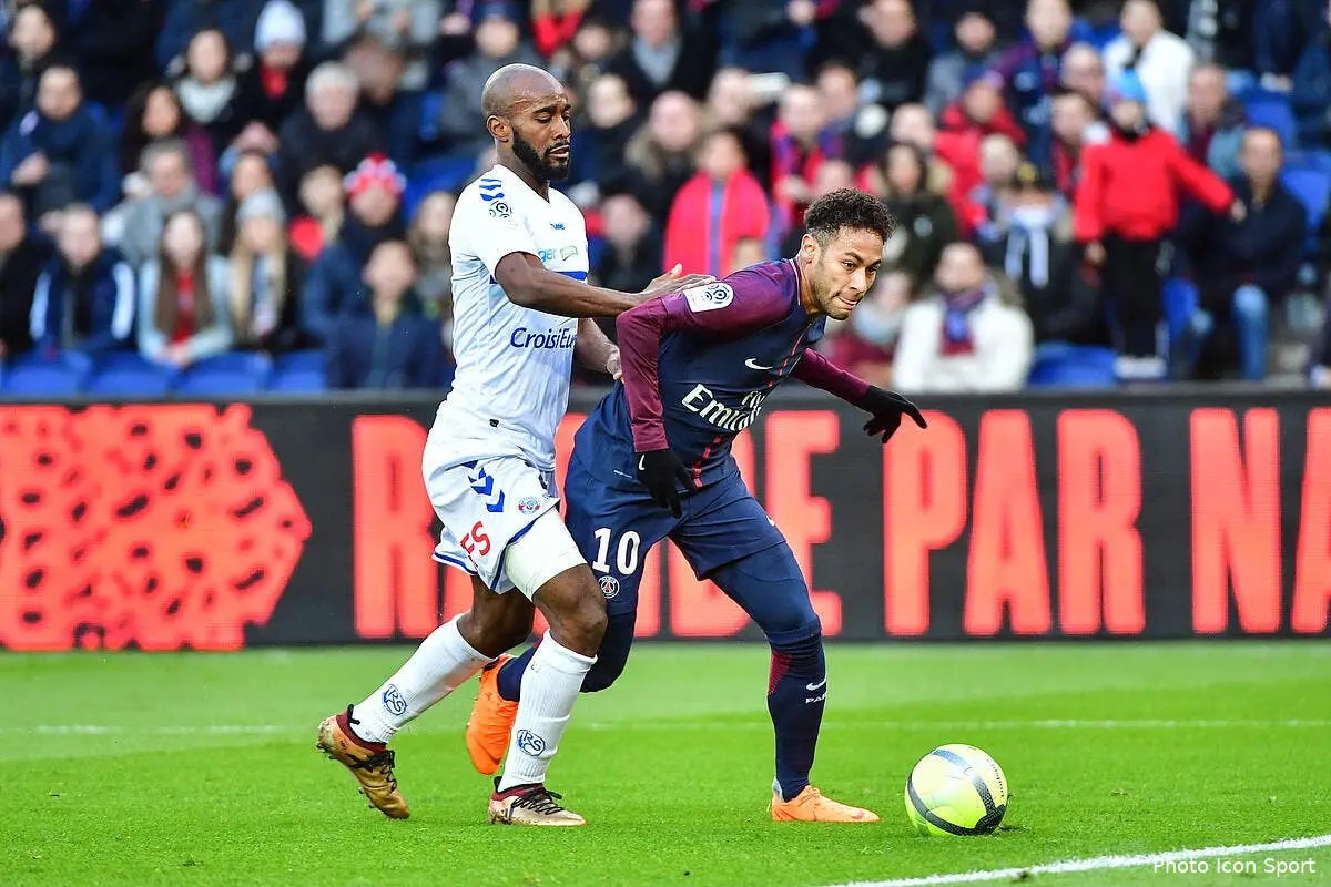 PSG : Effaré par la L1, Neymar s’offre au Barça pour un retour !