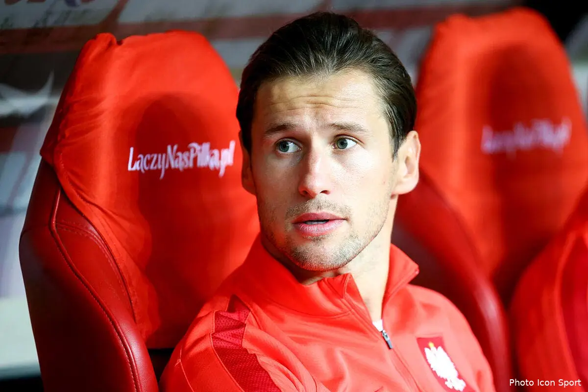 psg emery voulait un busquets ce n etait pas krychowiak krychowiak 7195501