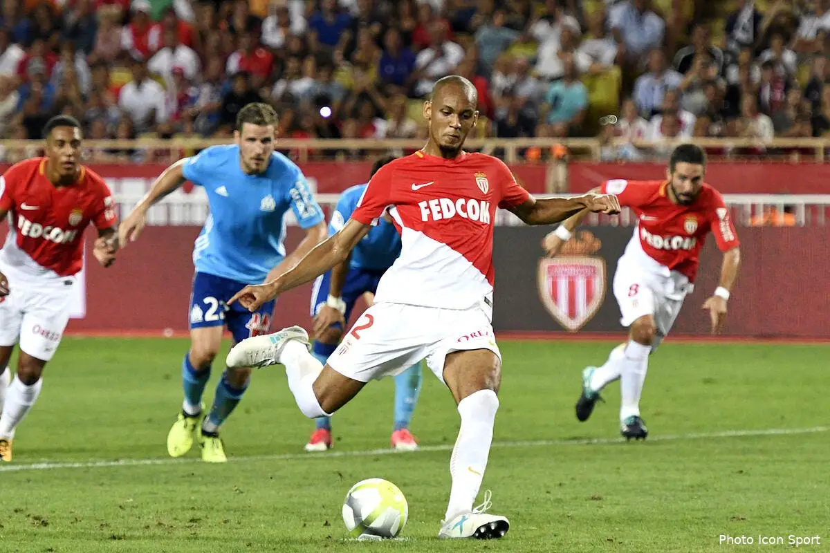 PSG : Fabinho, c'est trop cher, Paris renonce