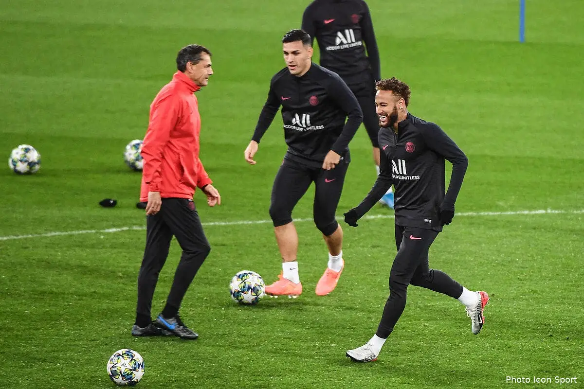 psg genie ou enfant pourri neymar rend fou dugarry icon dib 251119 10 21271935