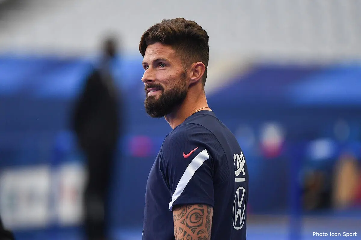 psg giroud a paris au mercato pourquoi pas icon dib 070920 10 88294995