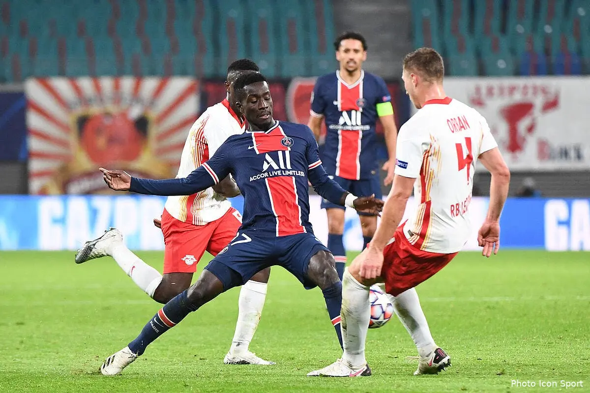 psg gueye sacrifie pour soulager la tresorerie de paris icon dib 041120 10 78 300755