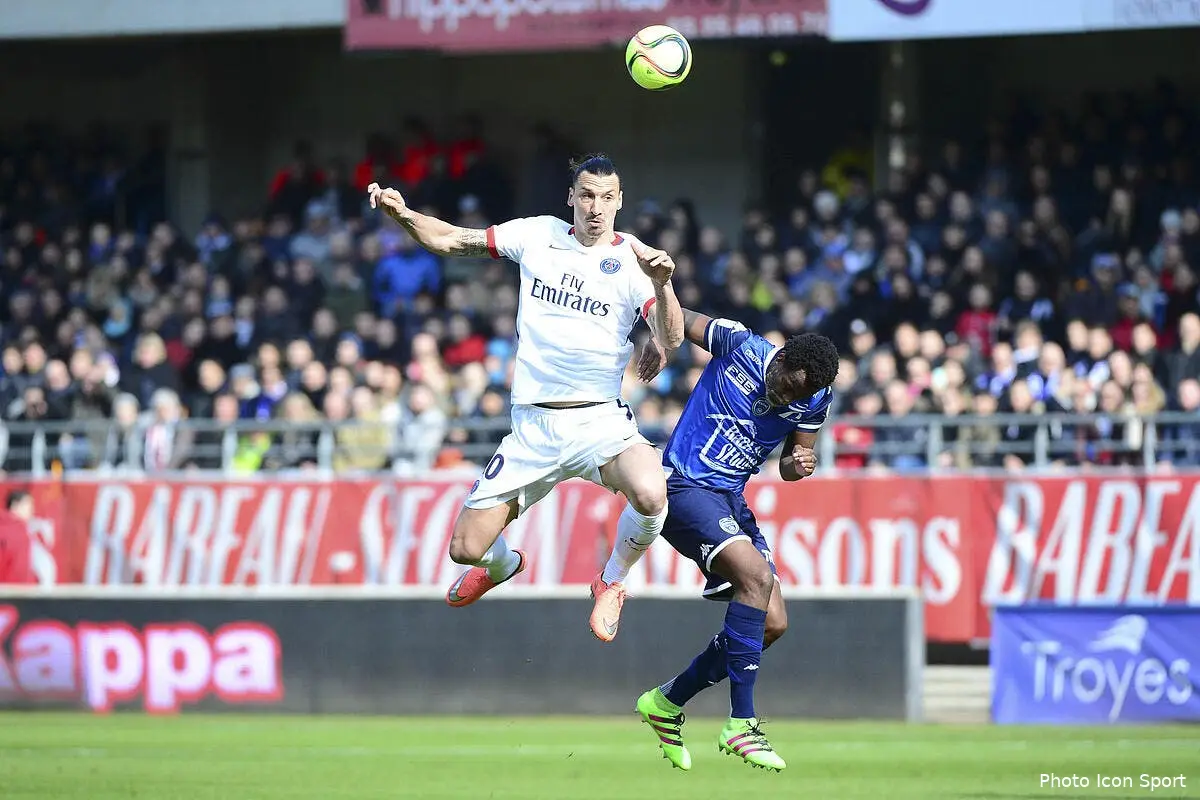 PSG : Ibrahimovic en L1, c’est plus fort que Cristiano Ronaldo en Liga