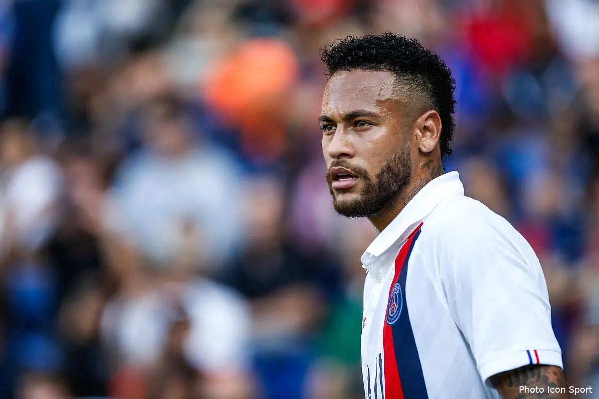 psg il drague le barca et rassure paris neymar se fait griller neymar 100274303