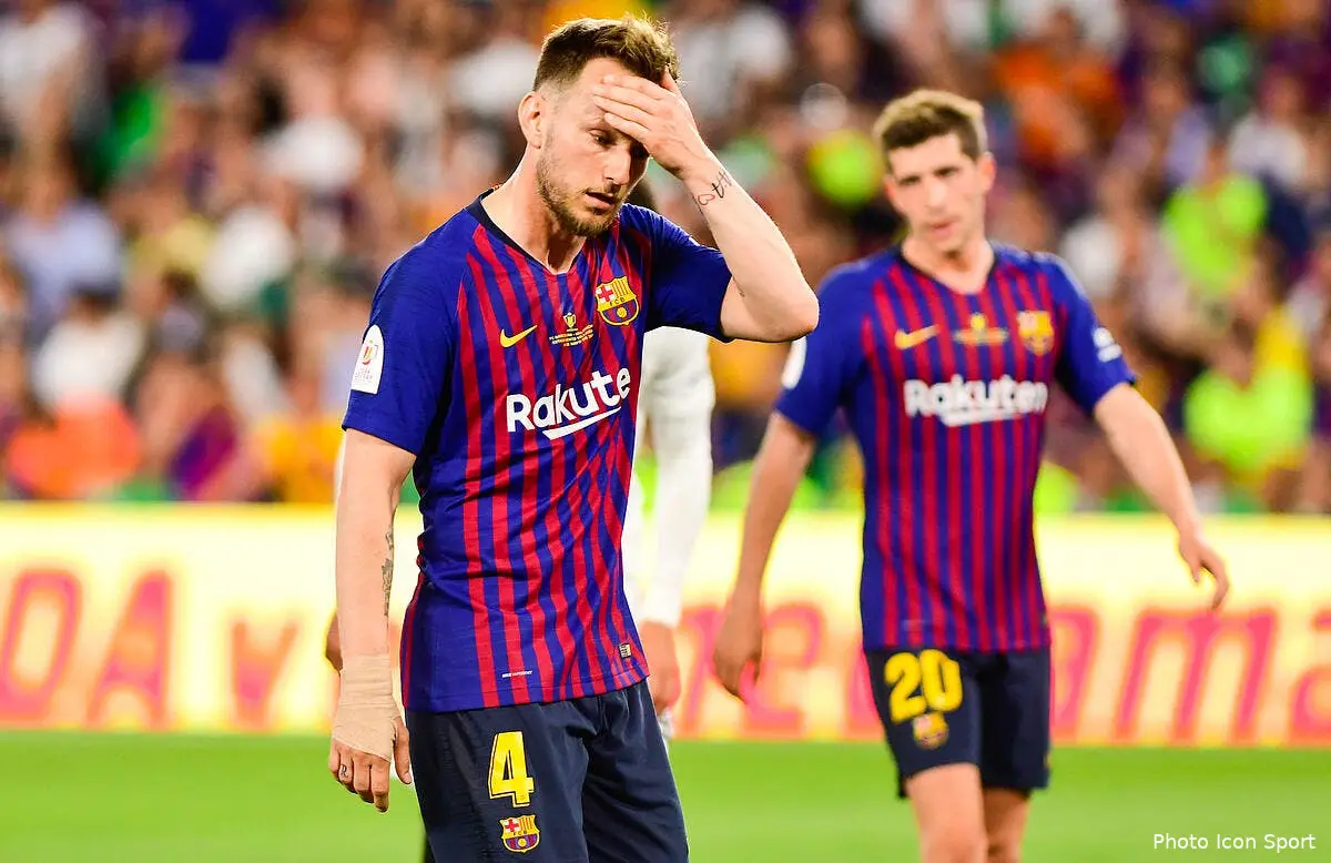 psg ivan rakitic a paris pour lever l option d achat de neymar icon mar 250519 11 02260495