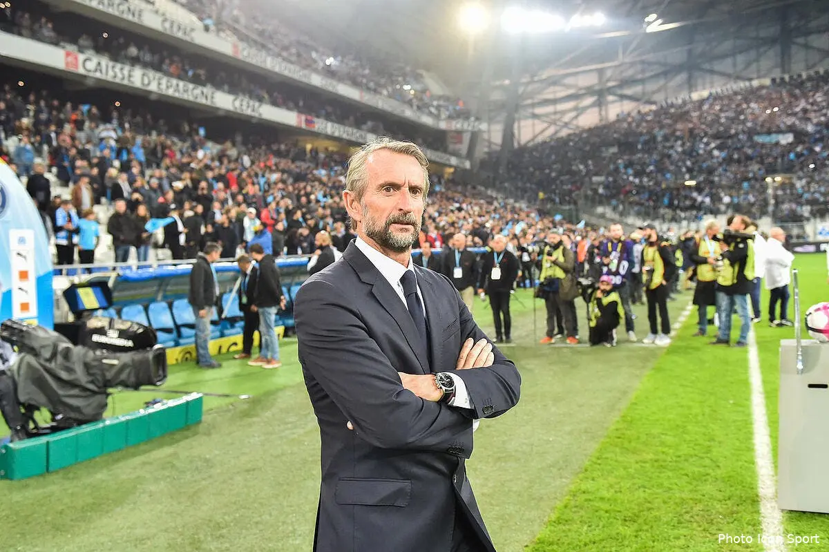 PSG : JC Blanc tape très fort et menace directement l’UEFA