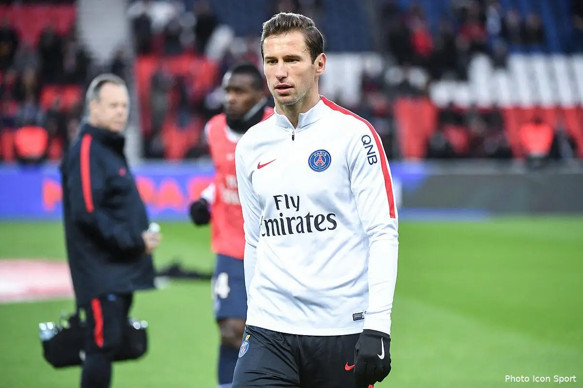 PSG : Krychowiak et Pastore out, Thiago Silva et Draxler incertains contre Metz
