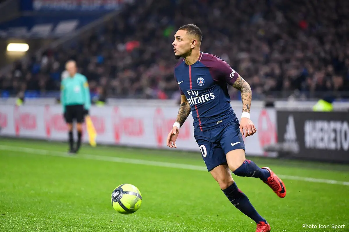 PSG : Kurzawa opéré d'une hernie discale lombaire et out en 2018 ?
