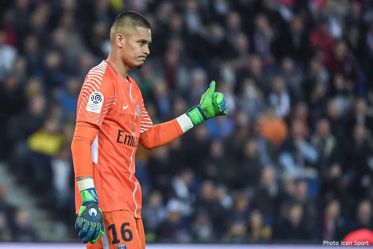 psg l arrivee de buffon ne va pas aider areola previent deschamps areola 13229197