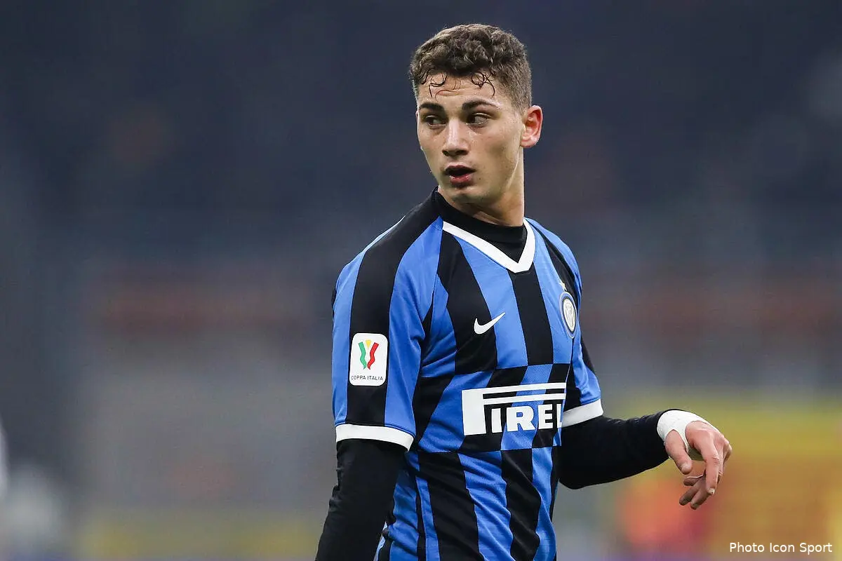 psg la pepite esposito fait de l oeil a leonardo au mercato icon spi 118 jm inter cagliarici279413