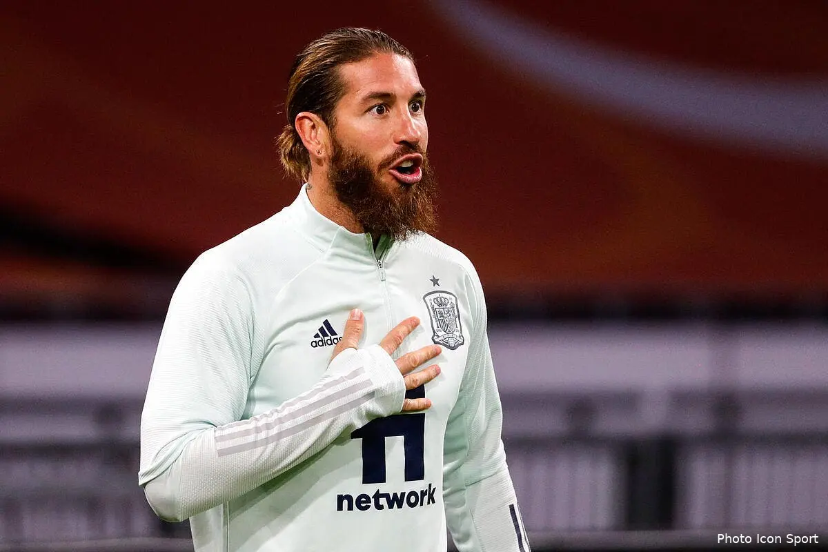 psg le qatar offre un cheque en blanc a sergio ramos icon ecommercefotos ecommerce2 108880084 299165