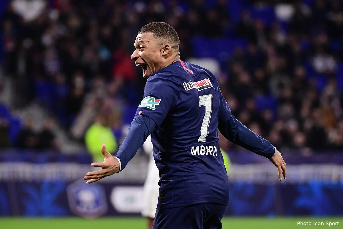 psg le salaire de mbappe fait tousser le real madrid icon winter 04032020122370282121