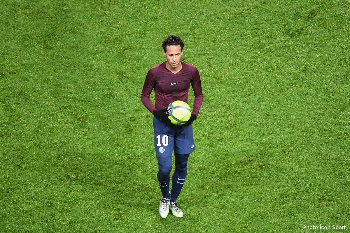 PSG : Les sifflets du Parc contre Neymar, et voilà une polémique....