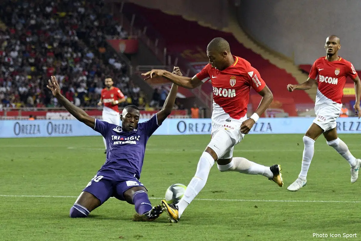 PSG : Kylian Mbappé veut vraiment signer au PSG, mais...