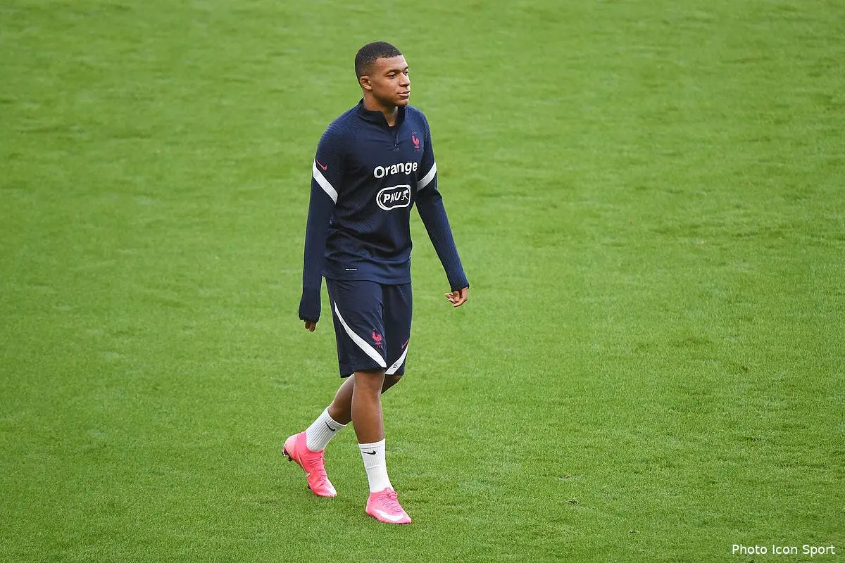psg mbappe a le covid un attaquant recrute en urgence icon dib 070920 10 62293615