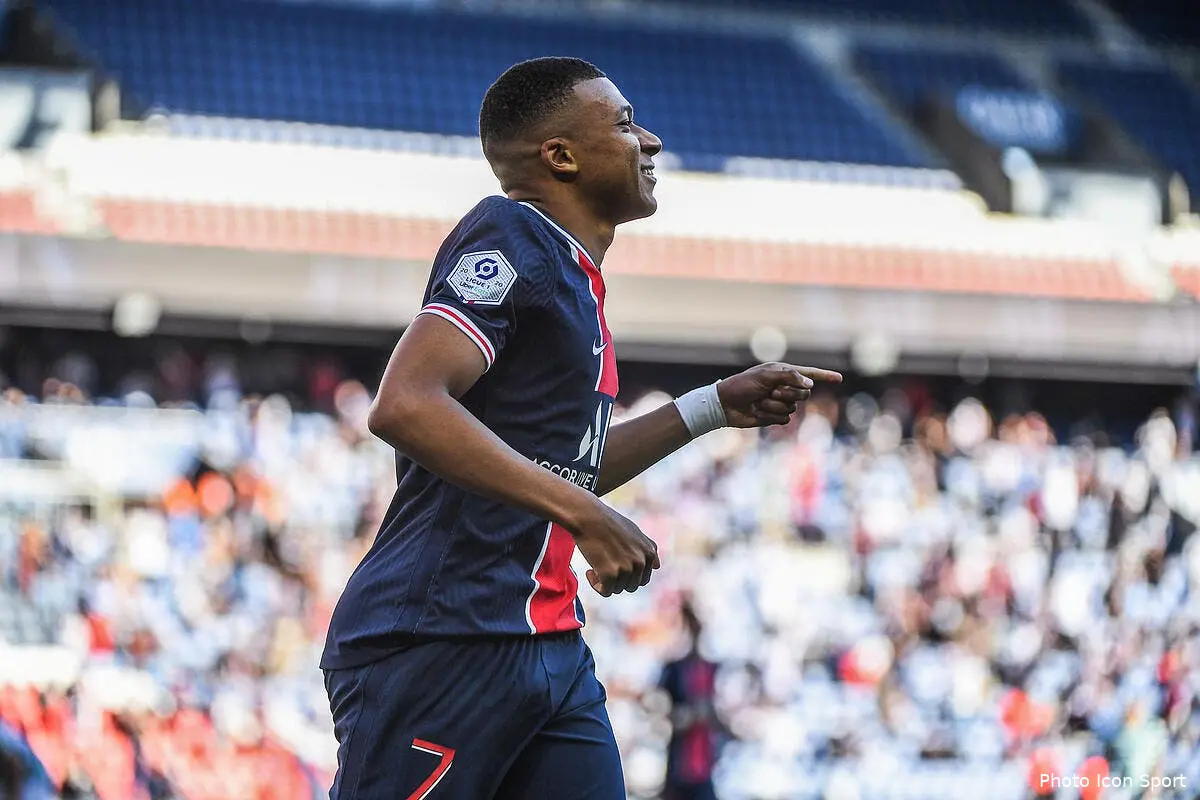 psg mbappe cartonne il peut remercier anelka icon dib 210720 14 139290837
