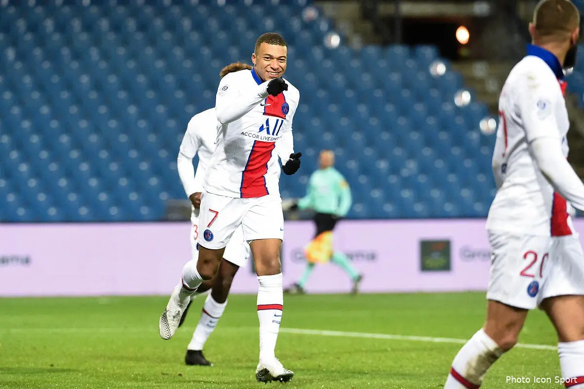 psg mbappe est venu comme un roi il doit jouer comme une legende icon dsc 1172 301113