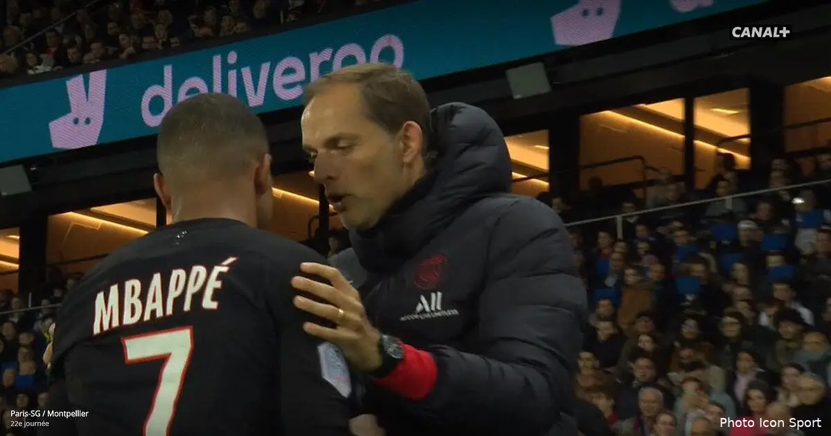 psg mbappe et tuchel s expliquent virilement en plein match eptzjunxsaapr9n277149