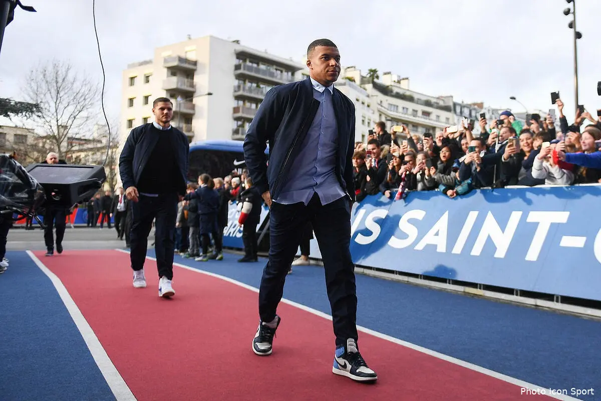 psg mbappe plus fort que le pape il va sauver la planete icon dib 010220 10 04277351
