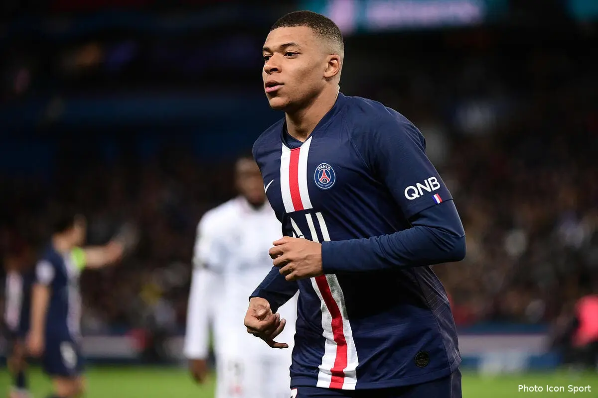psg mbappe signe un cheque xxl mais evite les polemique icon winter 29022020121664281725