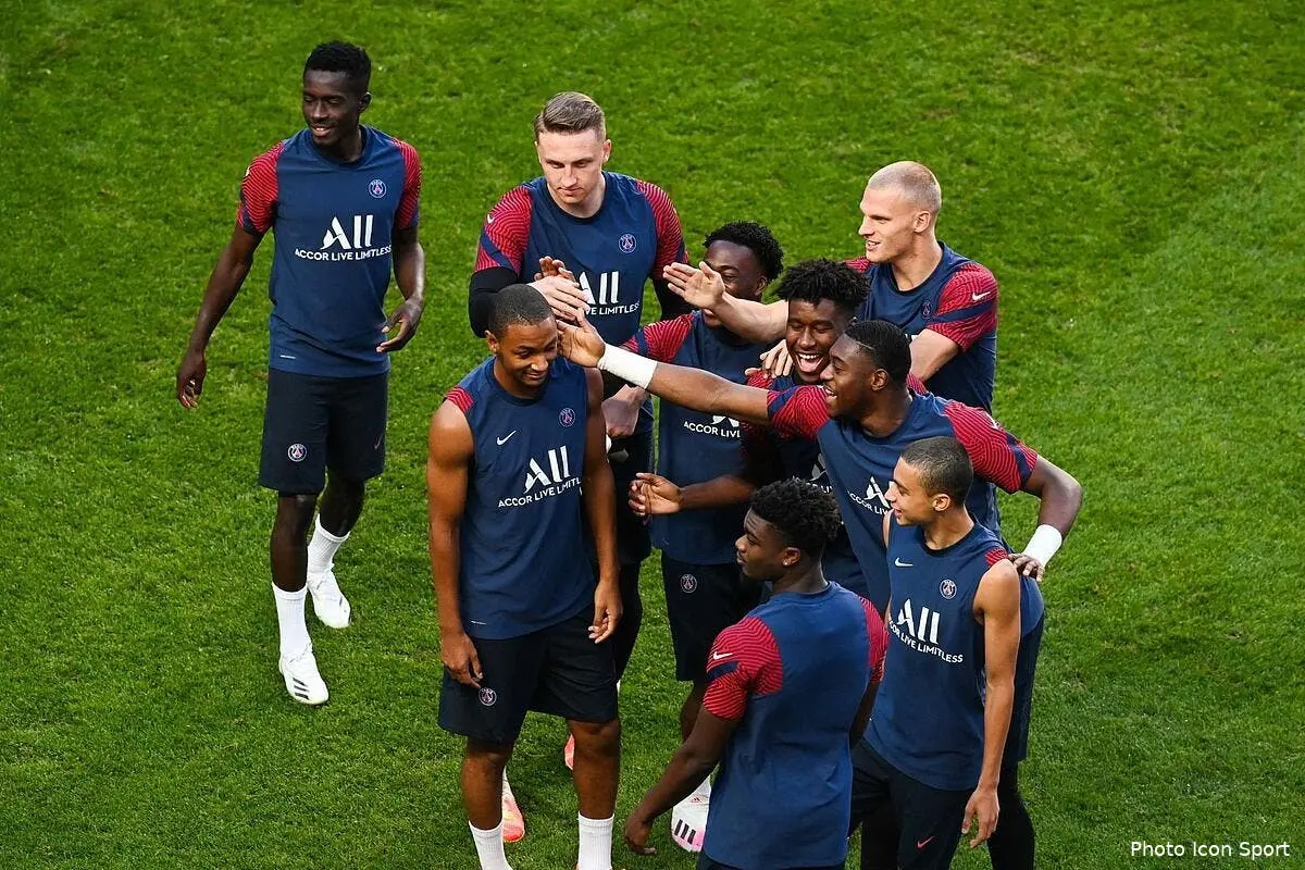 psg merci nasser il rajoute une semaine de conges aux joueurs icon 1267714459292781
