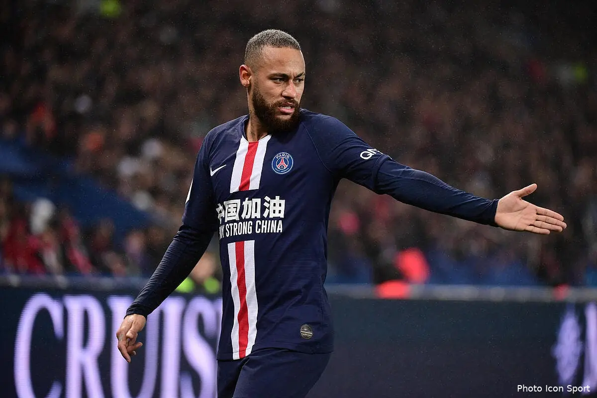 psg neymar a enfin compris balmont le felicite icon winter 23022020120905283983